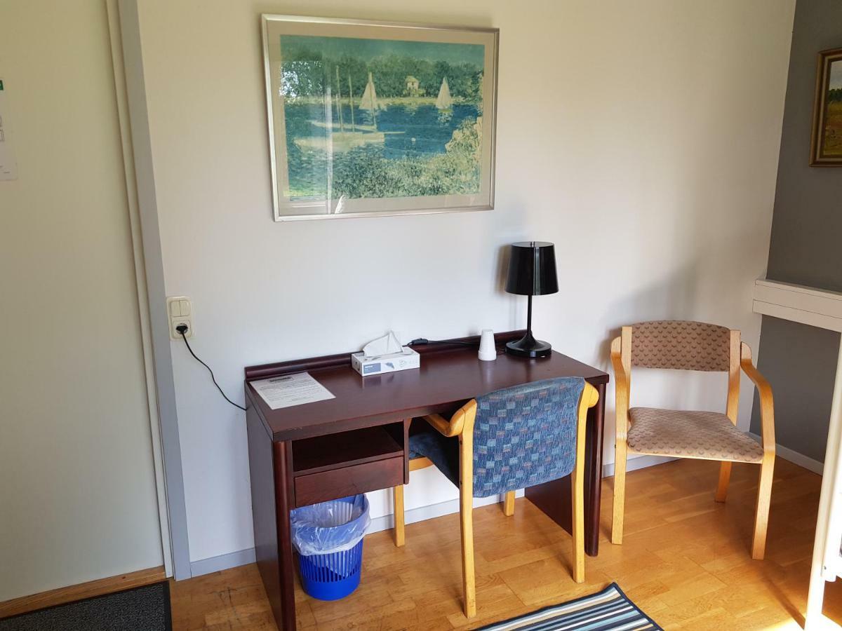 Brukshotellet Skinnsberg Skinnskatteberg Bagian luar foto